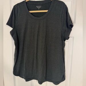 Athleta workout shirt